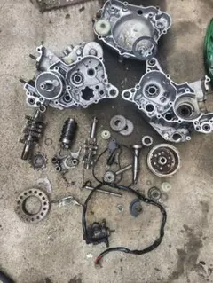 【屋内保管】Vespa 100 V9B1M ベスパ エンジン 分解清掃済み 50 屋内保管】Vespa 100 V9B1M ベスパ エンジン 分解清掃済み 50 - メルカリ