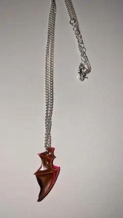 バットの翼デザイン ネックレス