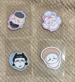 ちいかわ　ダイカットステッカー　４枚セット　モモンガ　古本屋　ラッコ　ちいかわ