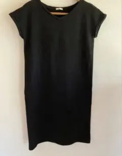 ＧＵ サックワンピース 膝丈 S 黒
