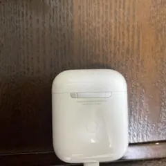 AirPods本体 ホワイト 充電ケース付き