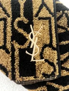 YSL イブサンローラン　タオルハンカチ　ハンドタオル　ハンカチ　ロゴマーク　黒のサムネイル