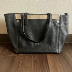 FURLA ブラック トートバッグ