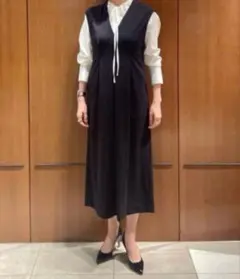 極美品✨24SS Ballseyボールジィ Vネックフフレンチスリーブワンピース