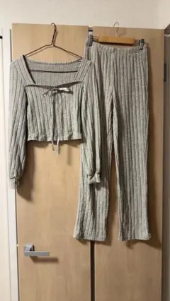 SHEIN ベロアリボンルームウェアのサムネイル