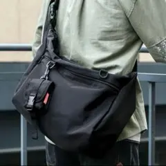 多機能 ショルダーバッグ ブラック大容量 メンズ 撥水 メッセンジャーバッグ