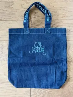 Item thumbnail for item f2e65d37-cedb-4bab-94d5-e0dbdb7209db