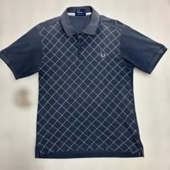 フレッドペリー ポロシャツ S 幾何学 ダイヤモンドチェック柄 刺繍ロゴ 紺色のサムネイル