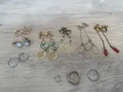 イヤリングセット 複数点 ゴールド シルバー ピンク　10点