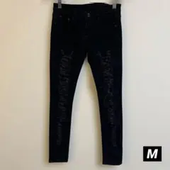 ダメージスキニーパンツ