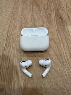 Apple AirPods Pro 本体　第1世代のサムネイル