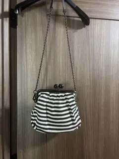 ストライプ柄 クラッチバッグ