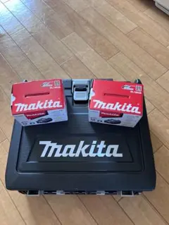 2024製中古品】makita(マキタ) 40v18v充電式保冷温庫 オリーブ - メルカリ