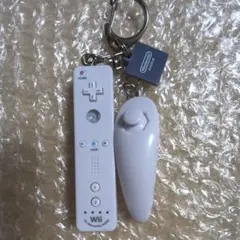 ニンテンドーミュージアム ゲームハードキーホルダー Wiiリモコン