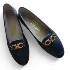 フェラガモ ローファー ガンチーニ レザー ブラック 52/1 箱入り 保存袋付