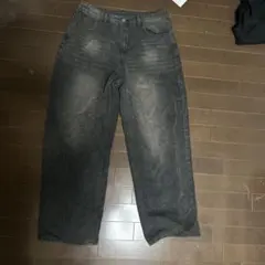 ダークグレー ワイドレッグデニム