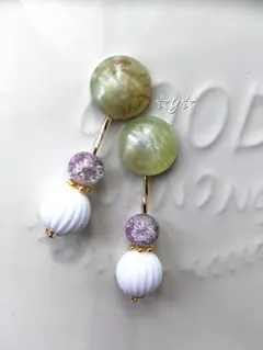 ☆Vintage cabochon☆グリーン×パープルな上品ピアス イヤリング