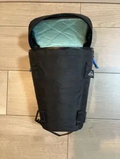 【未使用】ハイパーライトマウンテンギア　CAMERA POD 黒Ｌ　HMG Hyperlite Mountain Gear CAMERA POD / ハイパーライトマウンテンギア
