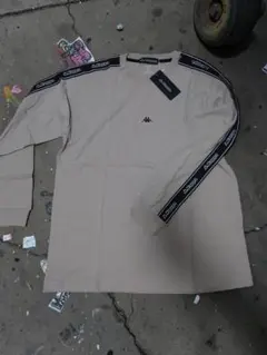 新品タグ付　Kappa 長袖Tシャツ ベージュ 3Lサイズのサムネイル