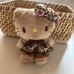 日焼けキティ　キーホルダー　ぬいぐるみ