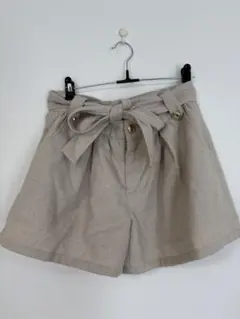 INGNI 短パンツ　ベルト付き　年中素材　美品　Sのサムネイル