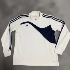 adidasアディダス　長Tシャツ150