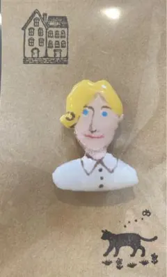 手作りブローチ