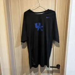 定価5,800円　Nike UK ロゴ ブラック Tシャツ