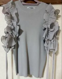 SNIDEL フリルスリーブニットプルオーバー