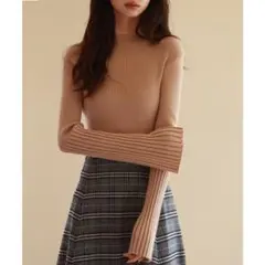 リブ切り替えフレアスリーブニットプルオーバー