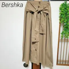 Bershka ベルシュカ フロントボタン ロングスカート シャツ袖 ブラウンのサムネイル