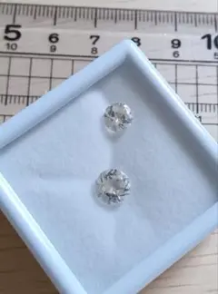 ダンビュライト　トパーズ　ルース　美品
