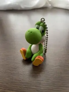 ヨッシー　キーホルダー
