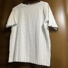 トップス　半袖Tシャツ