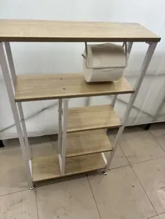 화장지 홀더가 달린 나무 선반 [치수 설명]