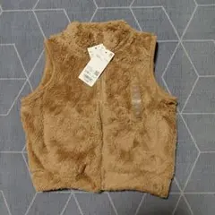 新品　ユニクロ　UNIQLO ファーリーフリースベスト 110cm ベージュ