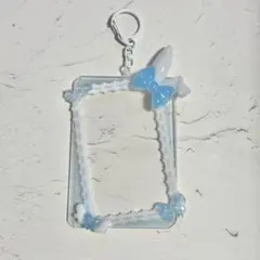 B8 トレカケース 硬質ケースデコ 水色