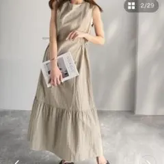 軽量ストレッチサイドドロストノースリーブ裾切り替えワンピース