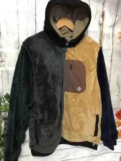 gym master リバーシブルもこもこパーカー