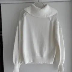 肩レースニット