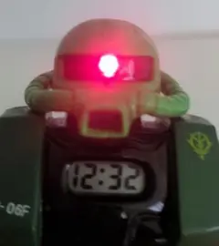 ガンダム　MS-06F ザク デジタルウォッチ表示付き