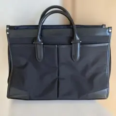 ビジネスバッグ　黒　ナイロン製