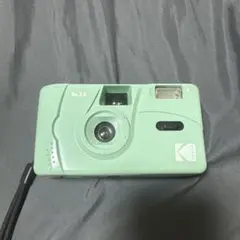 Kodak K35 コンパクトフィルムカメラ ミントグリーンのサムネイル