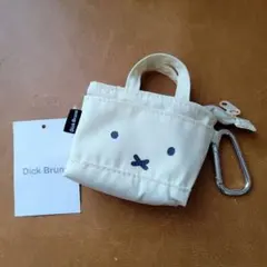 Item thumbnail for item c081b78e-96f1-4a68-af51-c97cfe5bf8ae