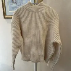 ユニクロ　ローゲージセーター　ニット　イエロー　長袖　白　Mサイズ