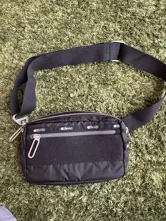 2025年最新】LESportSAC エッセンシャル ウエストポーチの人気