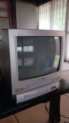ORION ビデオ付き14型カラーテレビ ブラウン管 - メルカリ