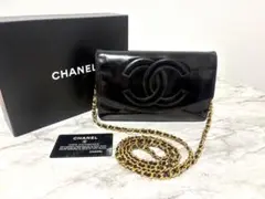 CHANEL チェーンウォレット　パテントレザー ブラック ココマーク