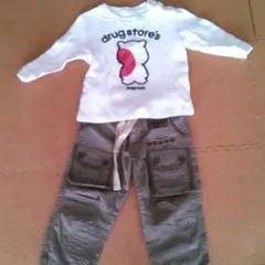 drug stores 未使用パンツ　長袖T シャツ　90