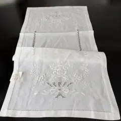 ハンガリー製 刺繍テーブルランナー 40x90cm ハンガリー製 刺繍テーブルランナー 40x90cm - メルカリ